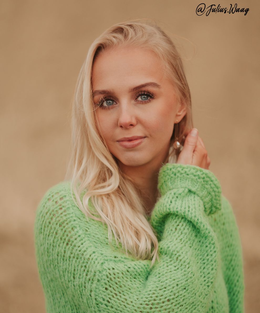 Hanna Knudsen (17)