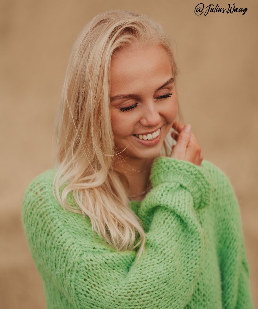 Hanna Knudsen (18)